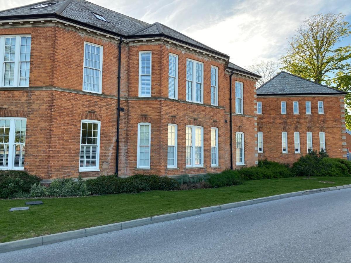 Chichester Luxury One Bed Apartment Экстерьер фото